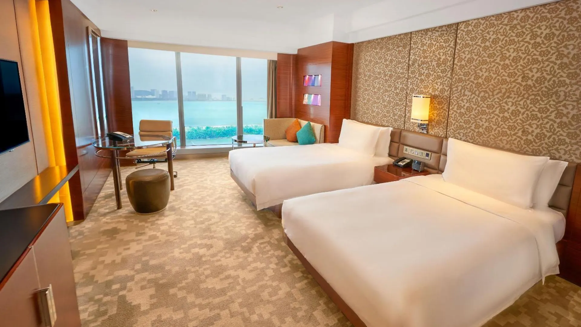 Resort Crowne Plaza Macau By Ihg Hotel