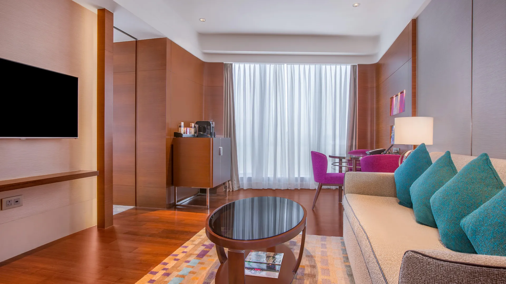 Crowne Plaza Macau, An Ihg Hotel 5*, מקאו סין